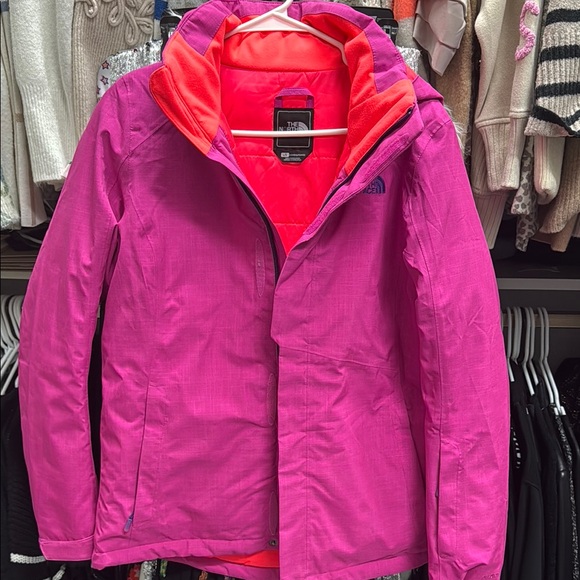The North Face Womens Hyvent Pink Jacket